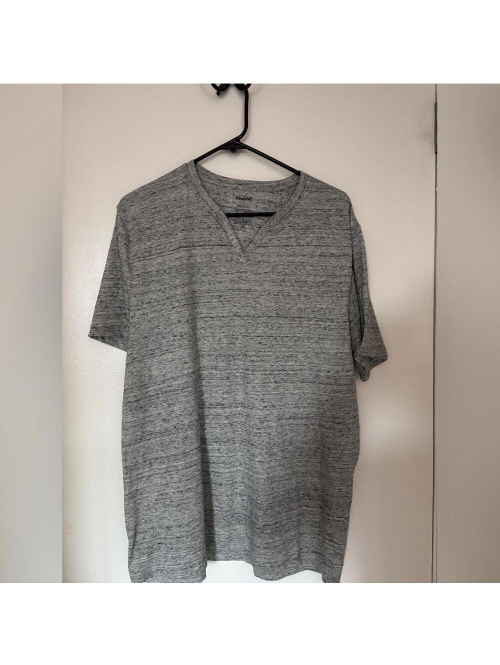 Abound T shirt